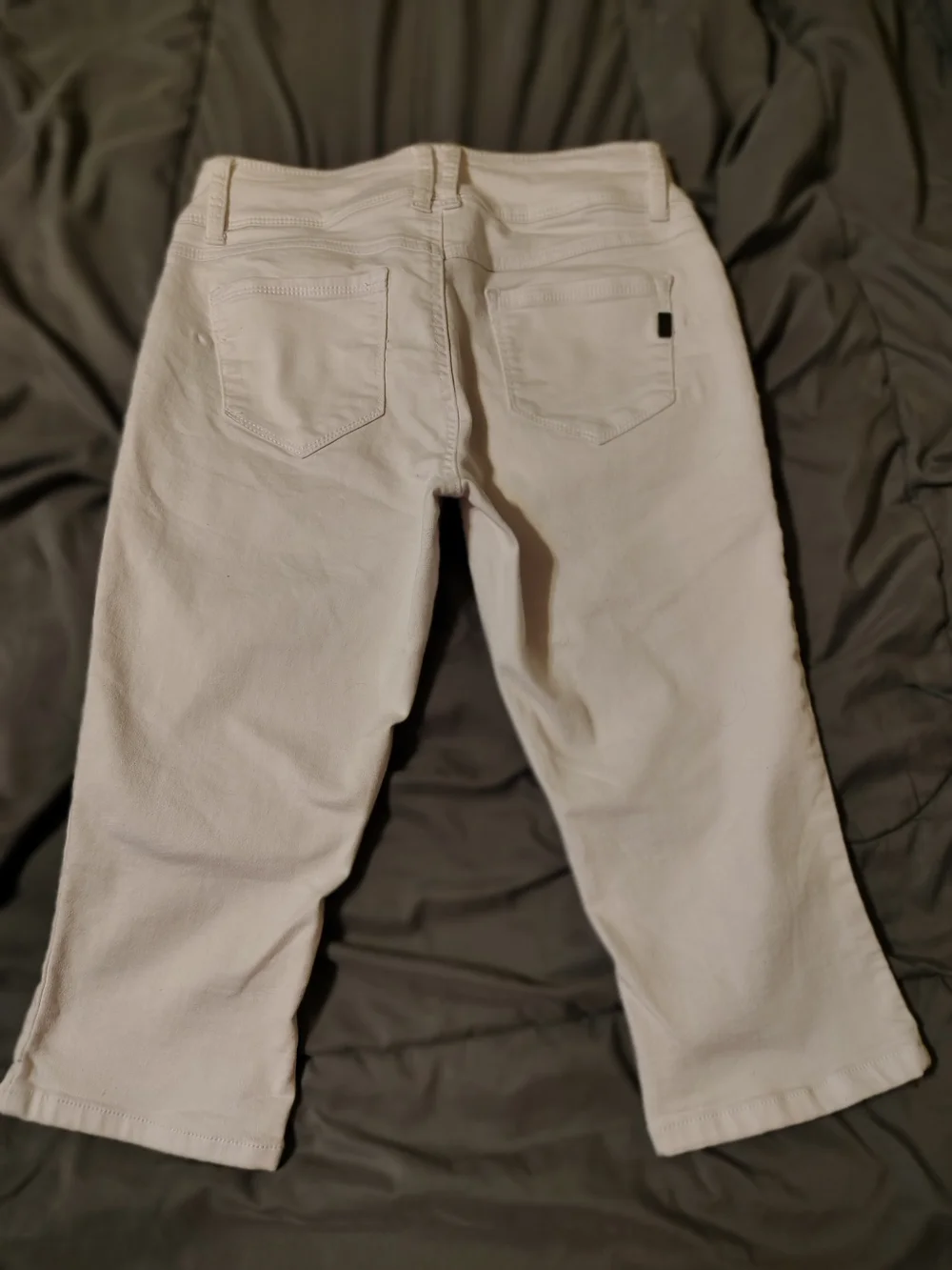 1822 Denim White Women's Cropped Jeans - Clean White Denim Size 8